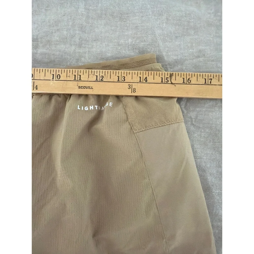 The North Face Lightrange Shorts Mens Tan Perforated Running Athletic Medium